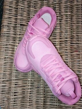 Pink Women's Lightweight Sneakers - Casual Athletic Shoes